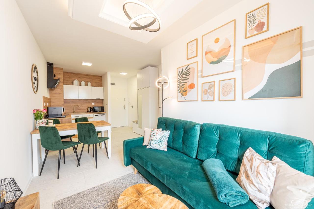 Horyzont Apartamenty - Kapitanski Mostek- Blisko Portu- Sniadania Kolobrzeg Bagian luar foto