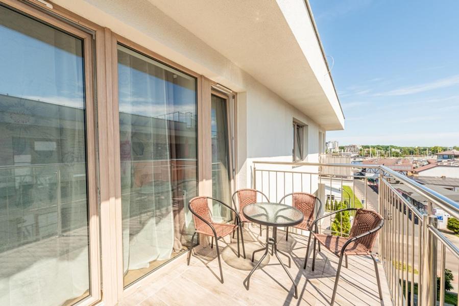 Horyzont Apartamenty - Kapitanski Mostek- Blisko Portu- Sniadania Kolobrzeg Bagian luar foto